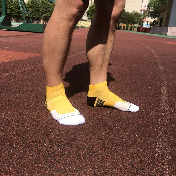 Yellow cotton men’s low cut athletic sport socks