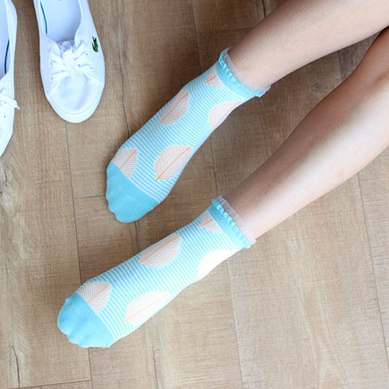 >women’s lace mash cuff thin ankle socks