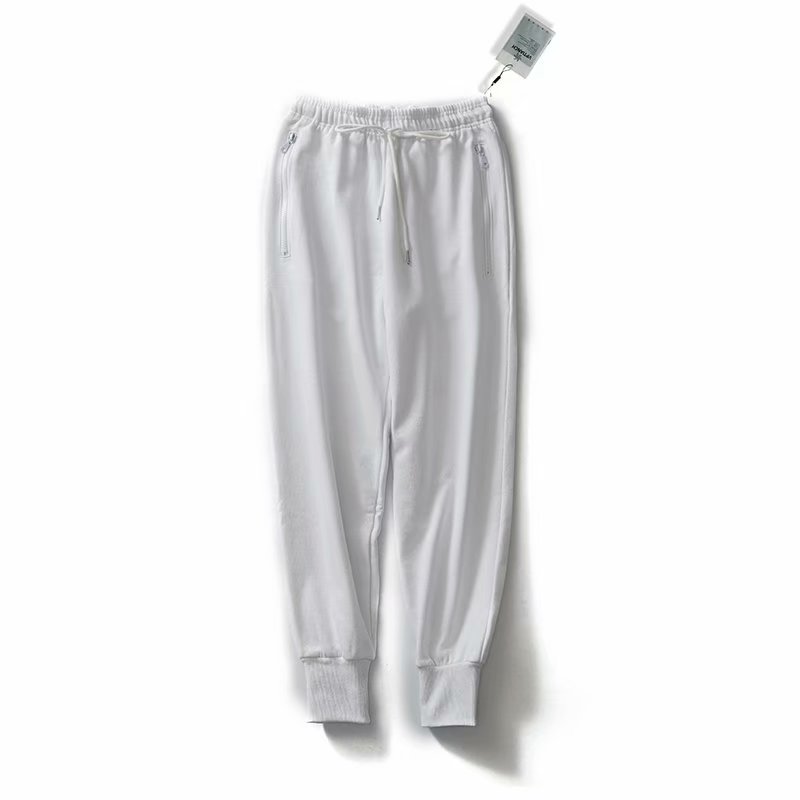 women’s running sport athletic pants with zipper pockets.