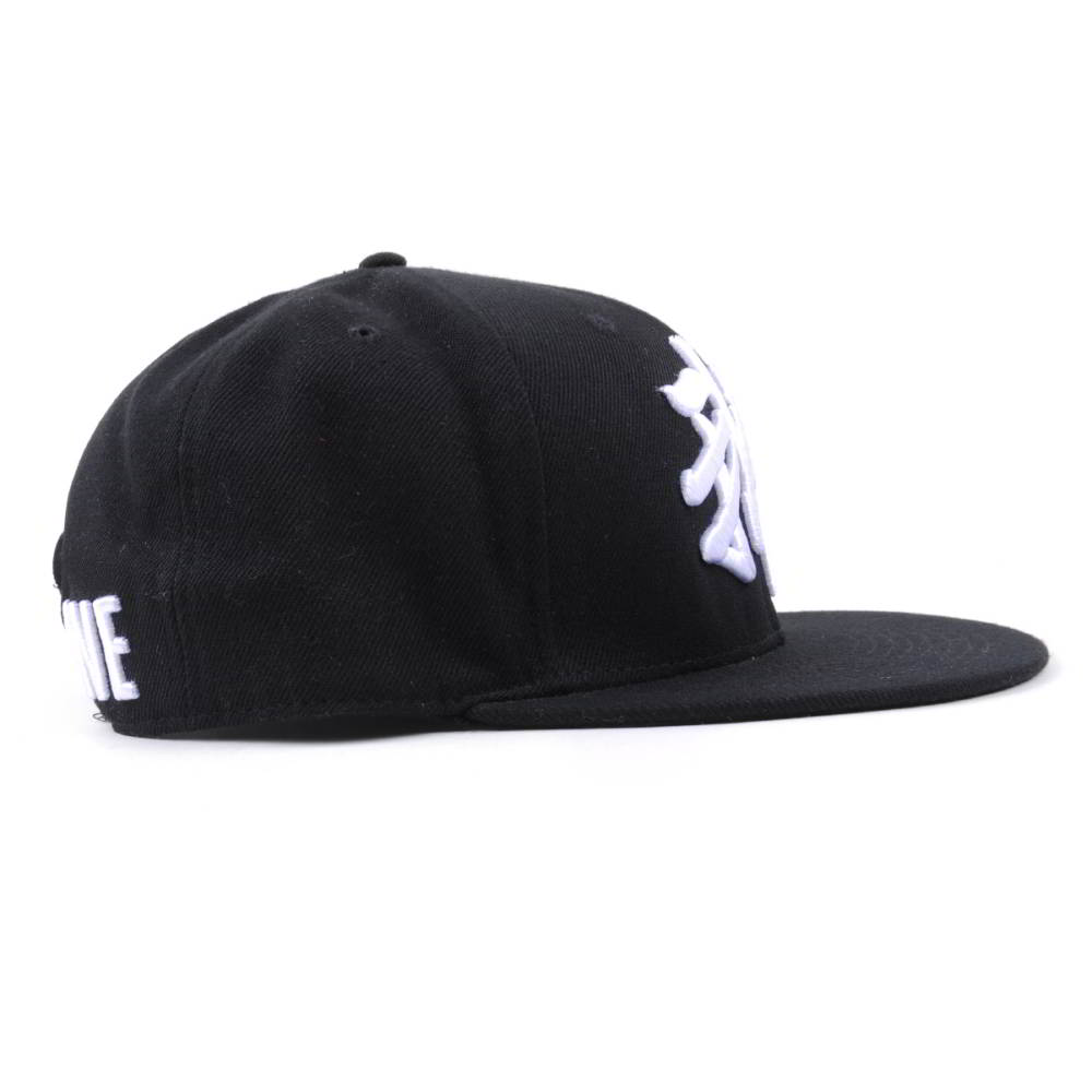 3d embroidery black acrylic snapback caps