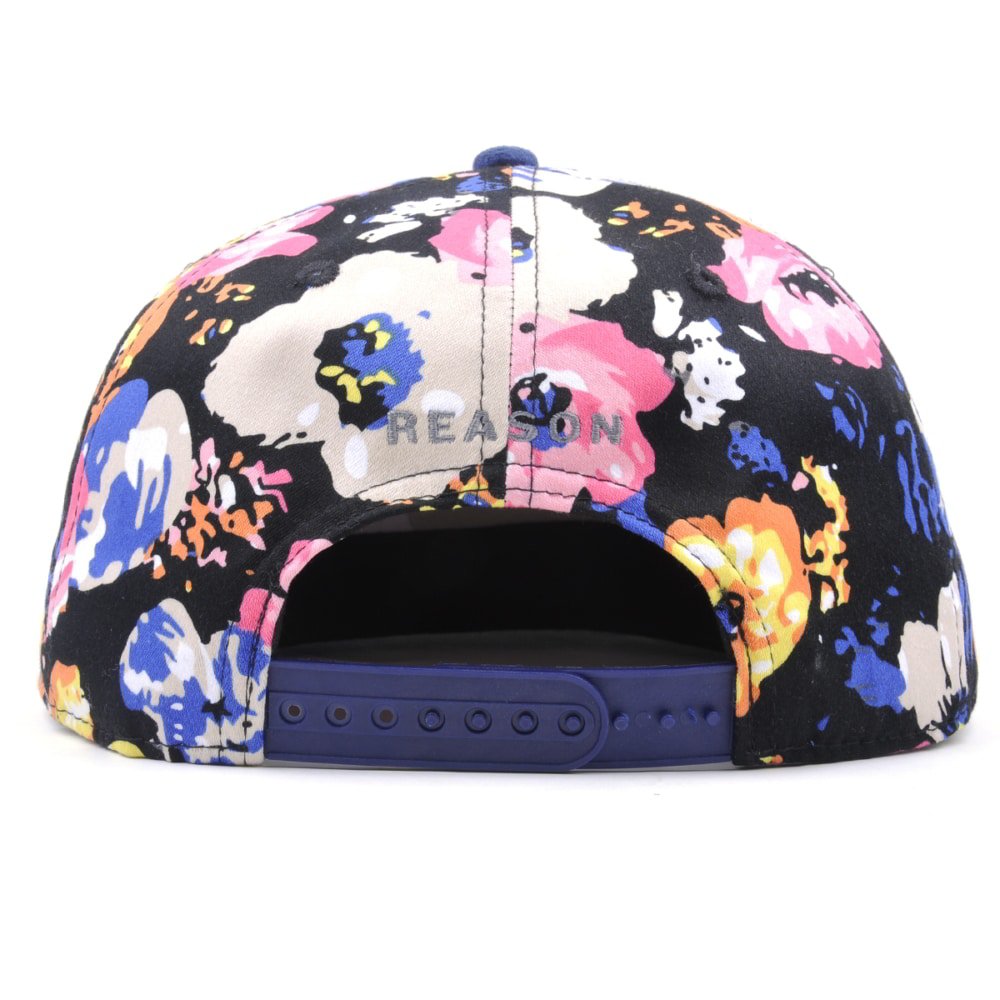 suede flat brim printed snapback hat