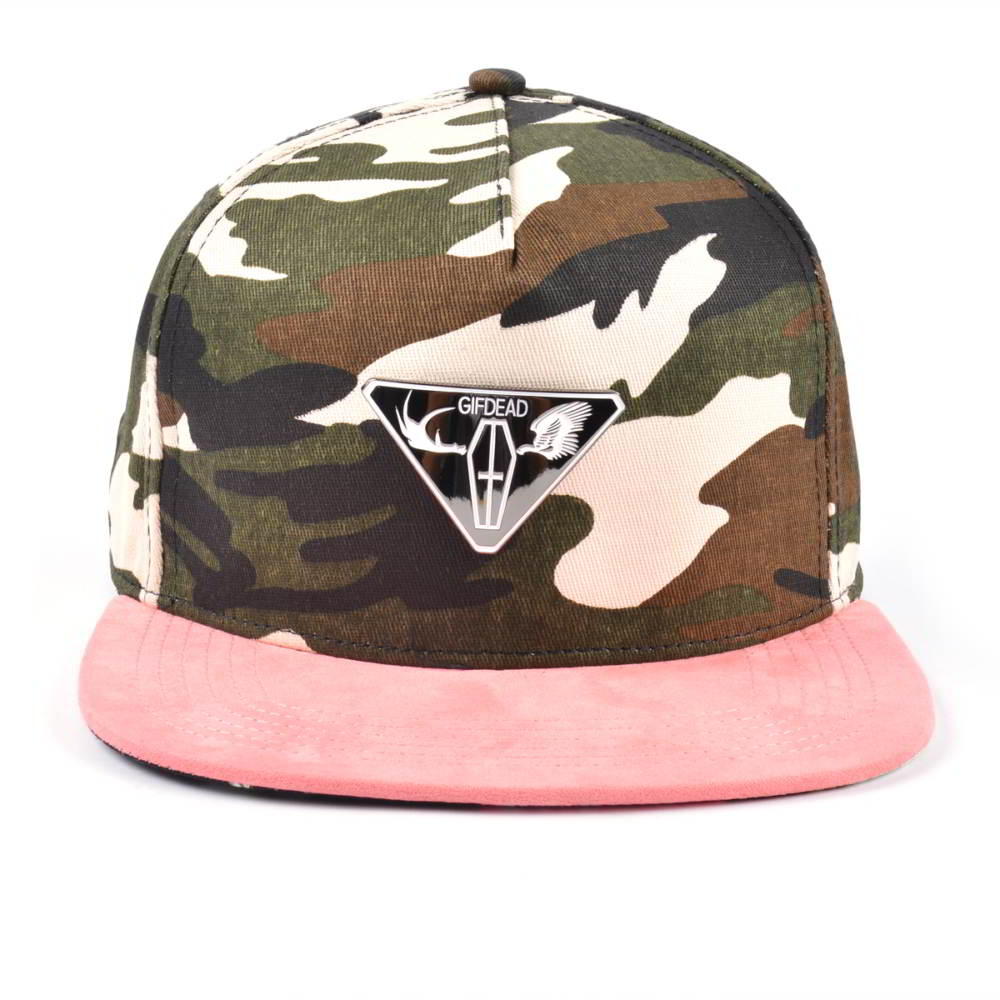 >5 panels metal patch suede brim snapback caps